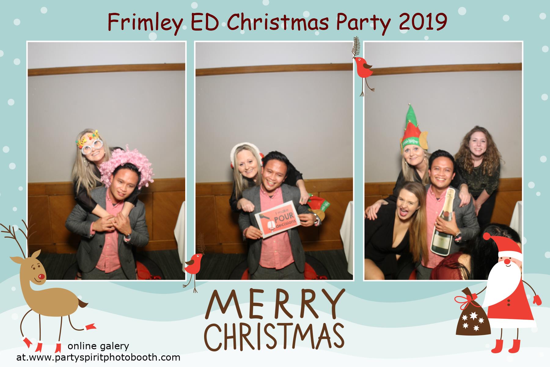 Christmas Party | View more photos from the event at gallery.partyspiritphotobooth.com/u/PartySpiritPhotoBooth/Christmas-Party-1